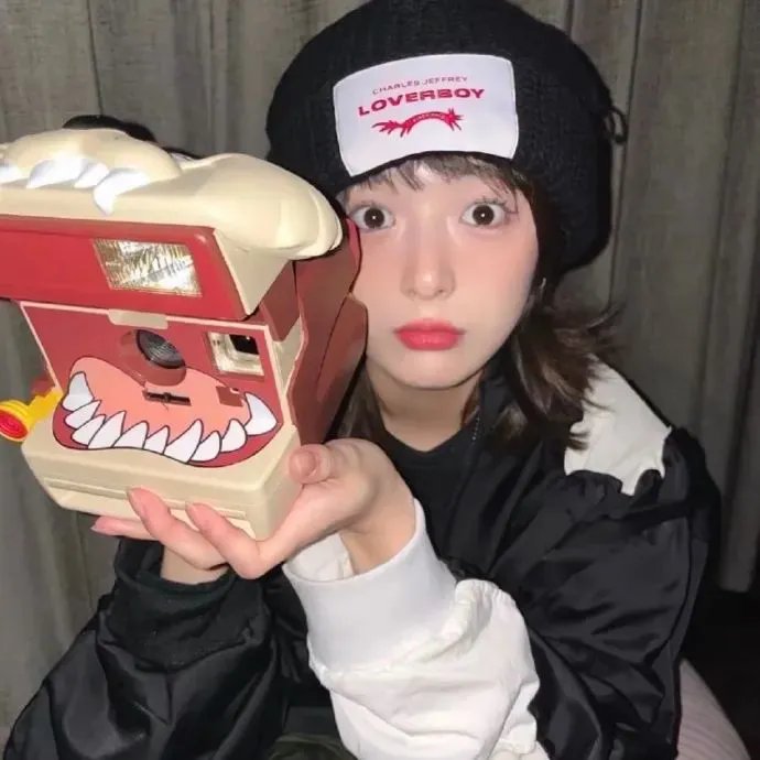 夜阑人未静 封面