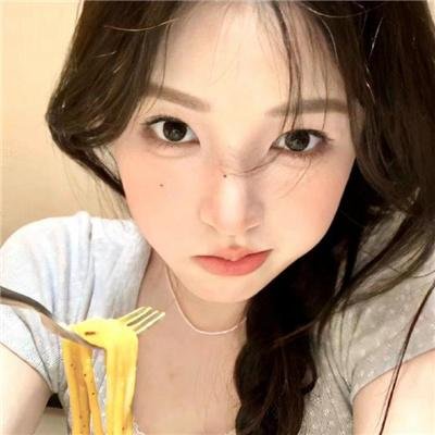 泄密先锋 封面